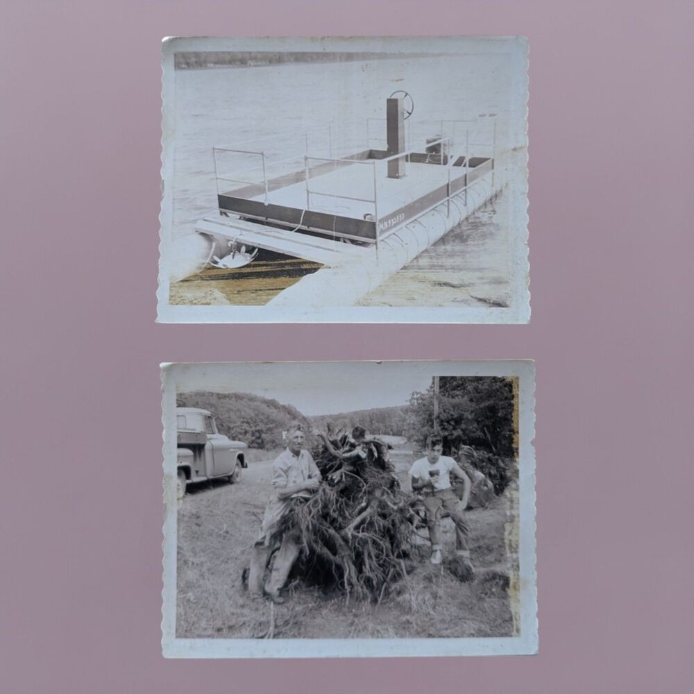Set Of 2 Vintage Polaroid Land Picture Postcards 4"